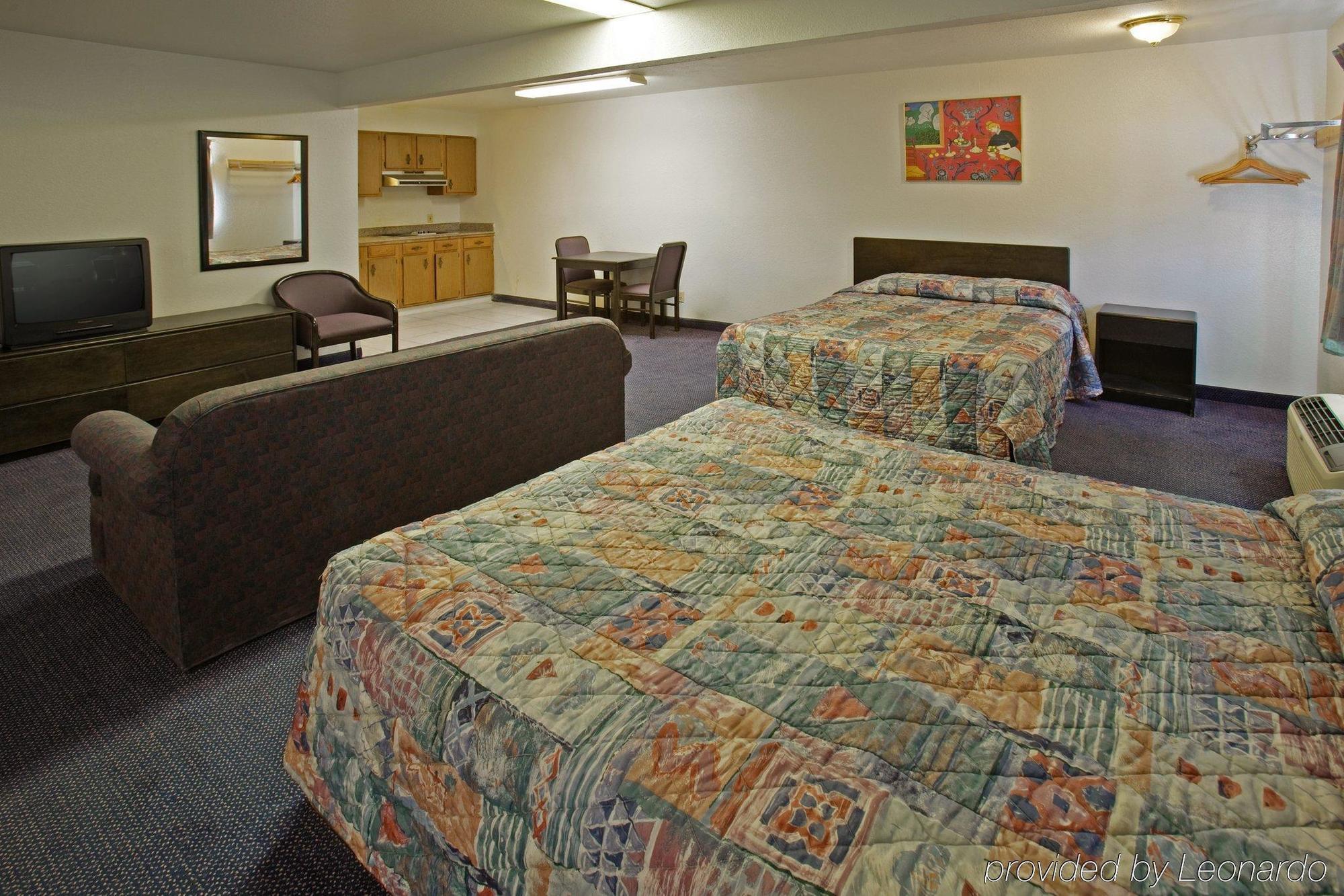 Texas Inn Seguin Room photo